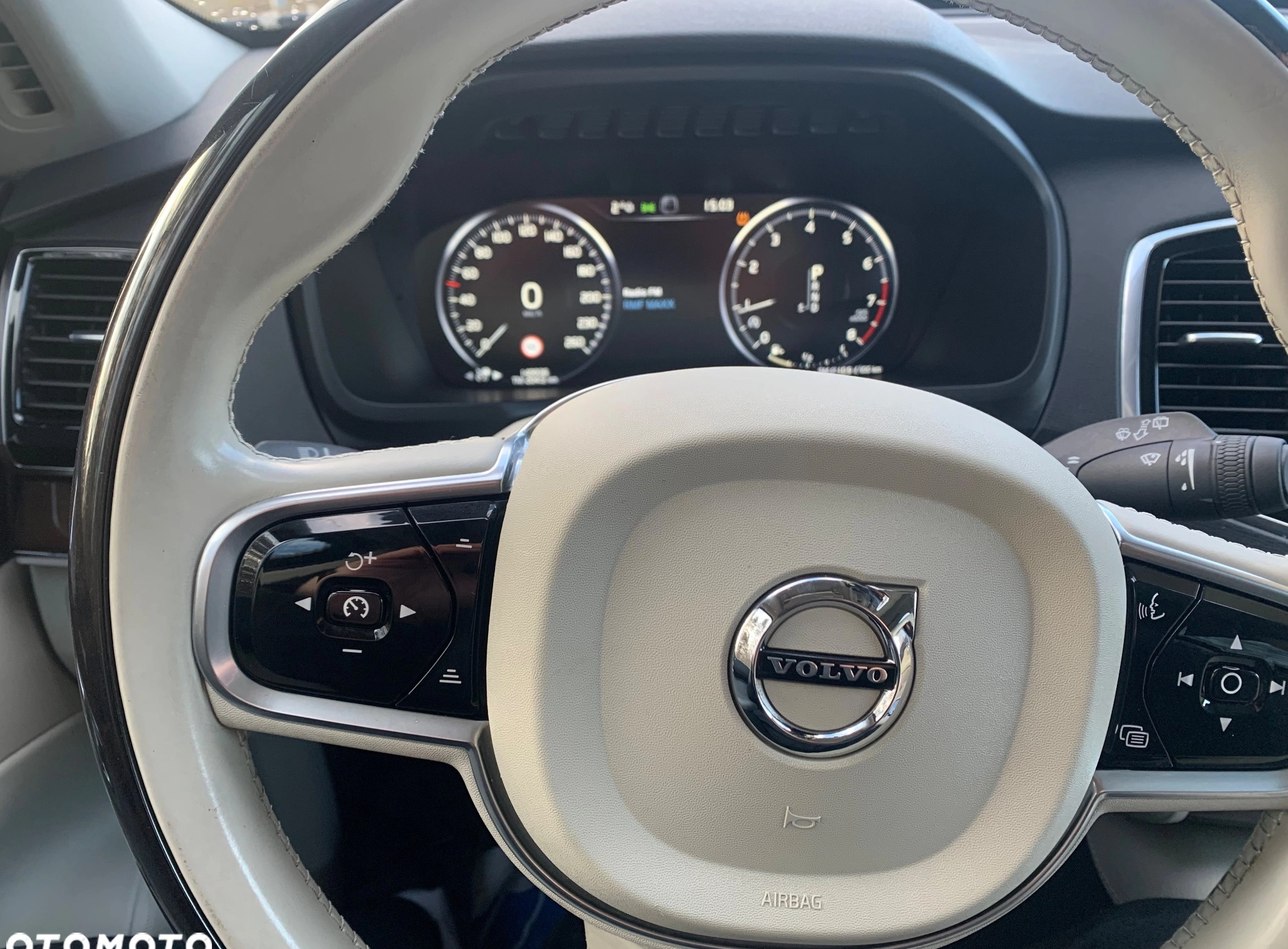 Volvo XC 90 cena 115000 przebieg: 151500, rok produkcji 2015 z Wołczyn małe 781